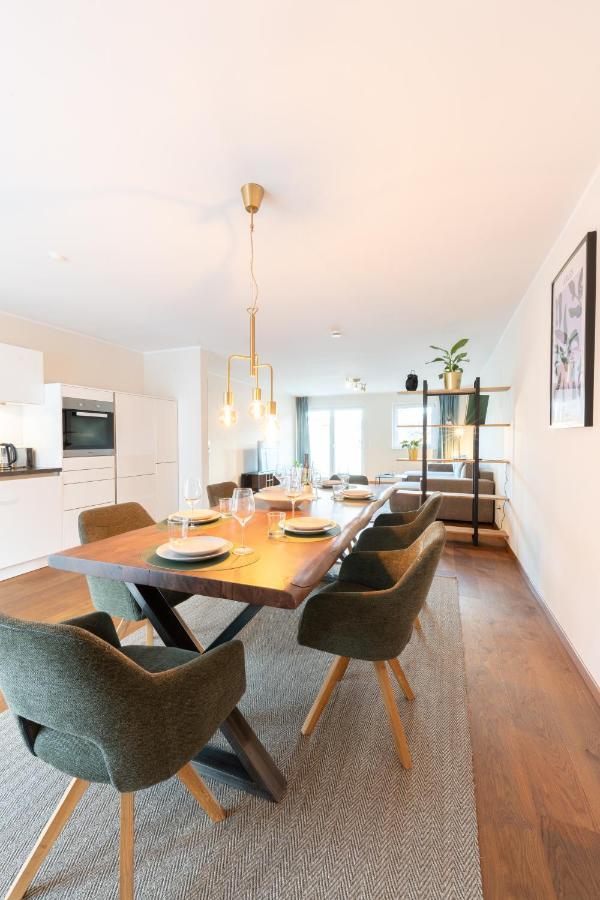 -Zentrale Wohnung-Balkon-Desingerkueche- Bielefeld Exterior photo