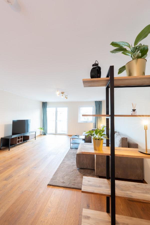 -Zentrale Wohnung-Balkon-Desingerkueche- Bielefeld Exterior photo