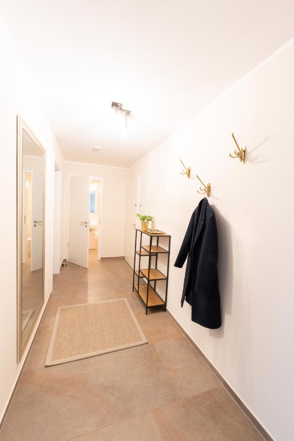 -Zentrale Wohnung-Balkon-Desingerkueche- Bielefeld Exterior photo
